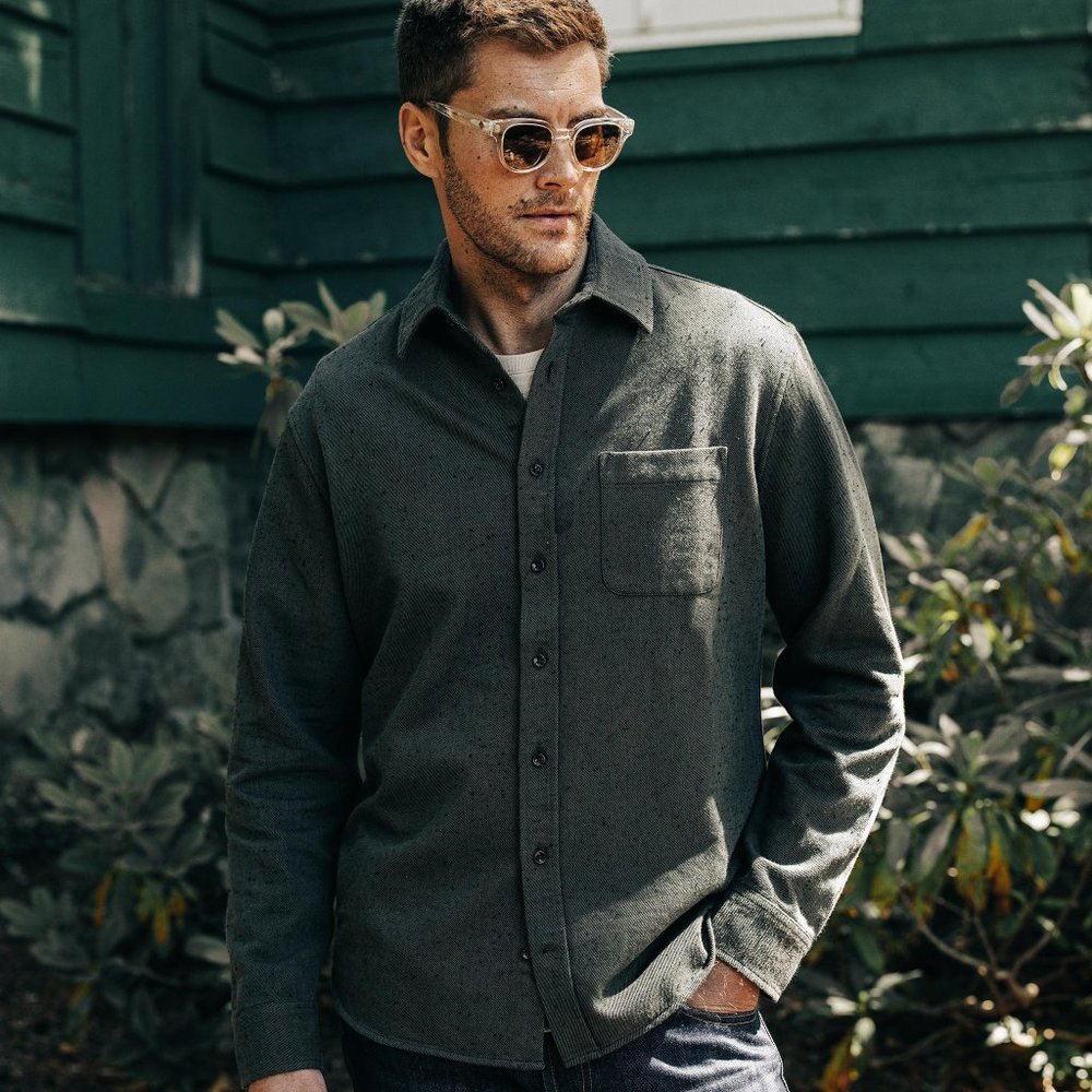 Taylor Stitch | The California Shirt | Color: Army Twill | Size: 40 (M)